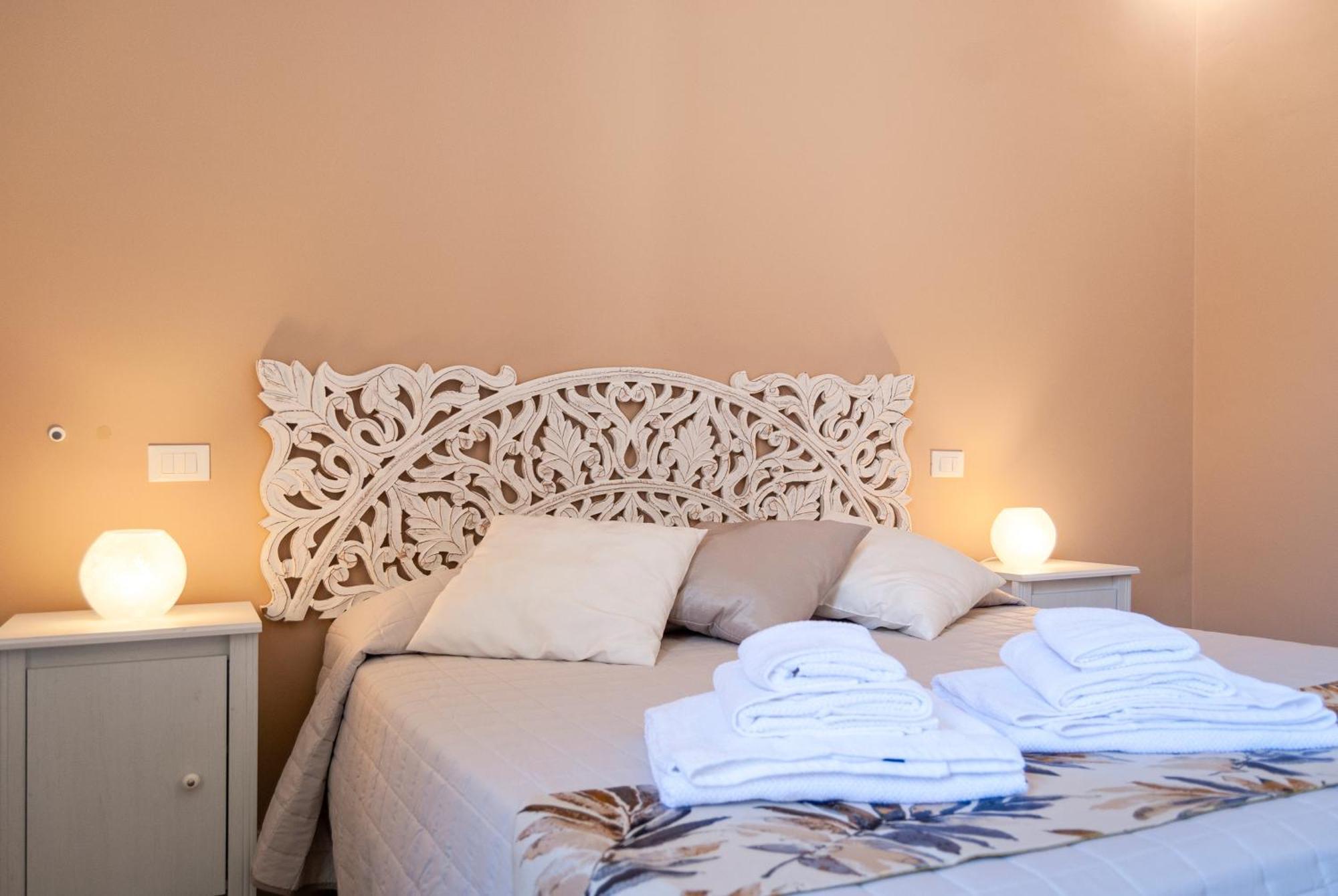 La Pigna Bianca Suites Lecce Exteriör bild