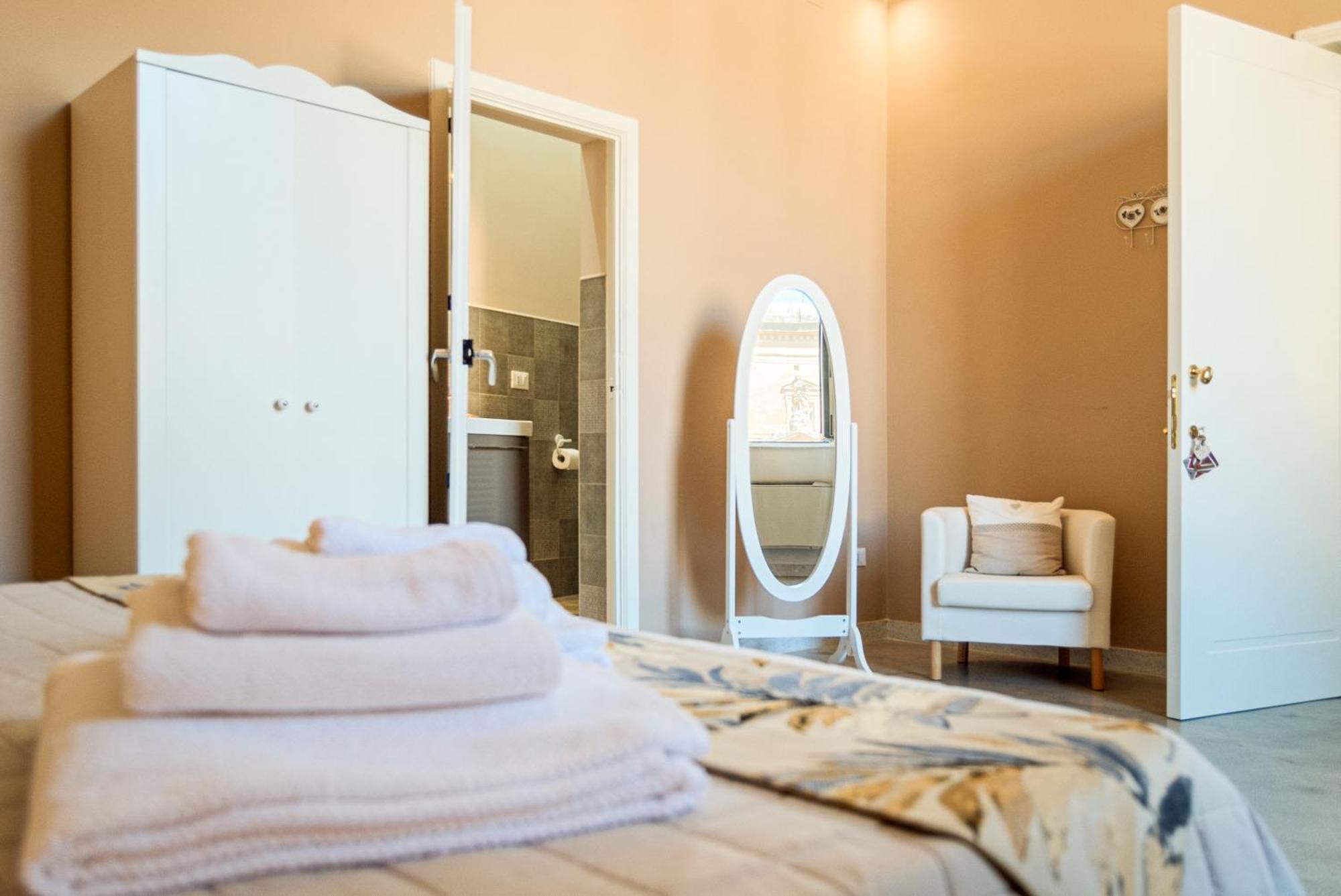 La Pigna Bianca Suites Lecce Exteriör bild