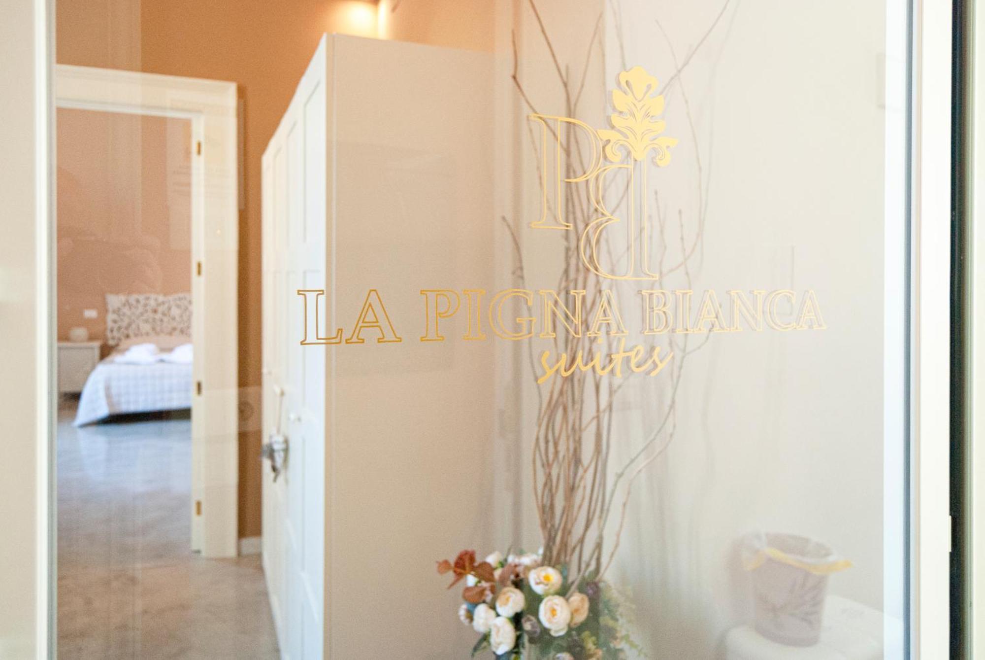 La Pigna Bianca Suites Lecce Exteriör bild