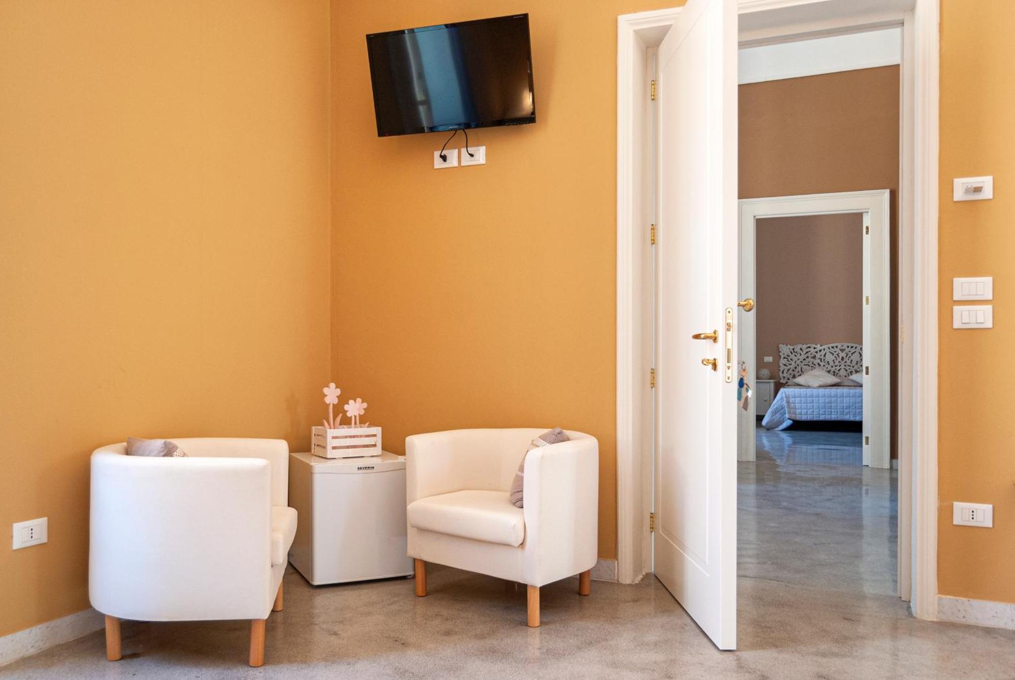 La Pigna Bianca Suites Lecce Exteriör bild