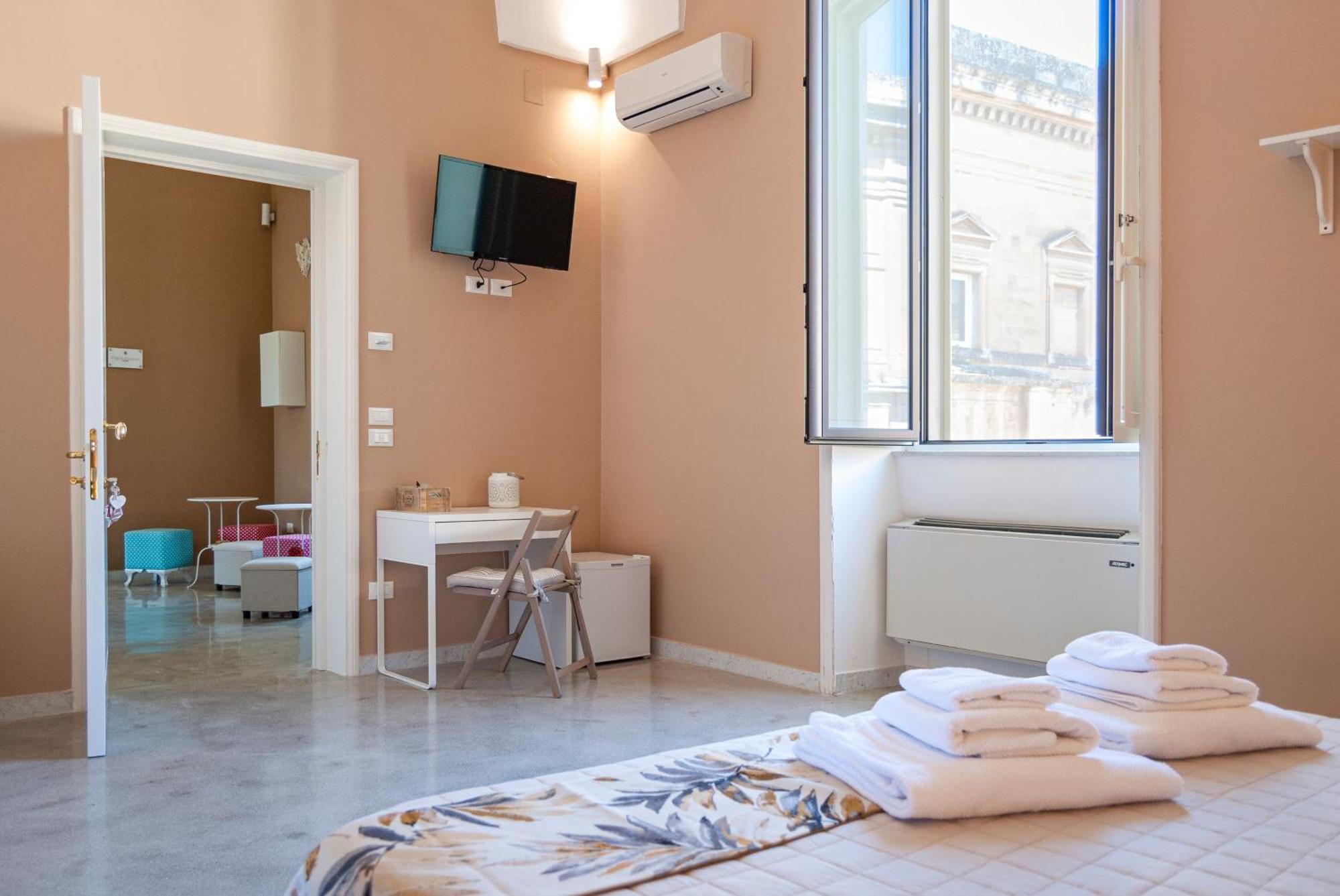 La Pigna Bianca Suites Lecce Exteriör bild